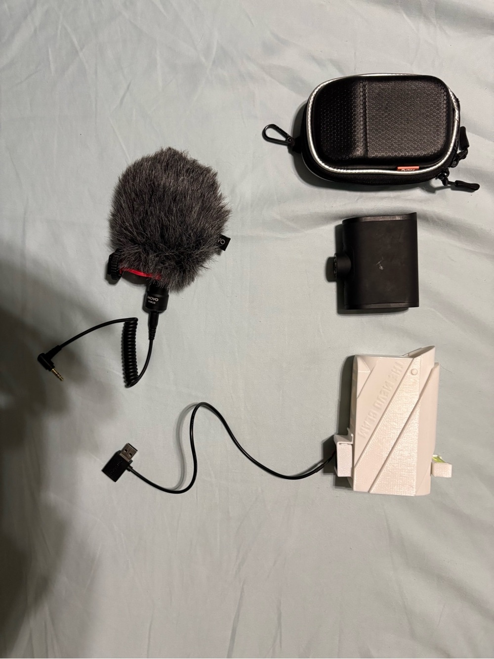 Mevo Camera - Compact On-Camera Microphone Kit with Wind Muff - Black & Gray